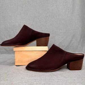 Clarks Spiced Isla Mules Brown Nubuck Leather Block Heel Slip On Women's 9.5